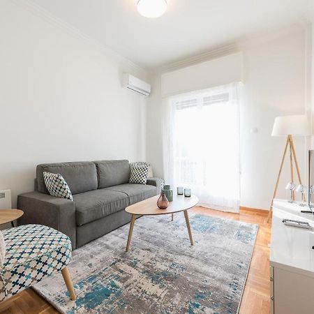 Cozy And Fresh Apt Close To Metro เอเธนส์ ภายนอก รูปภาพ