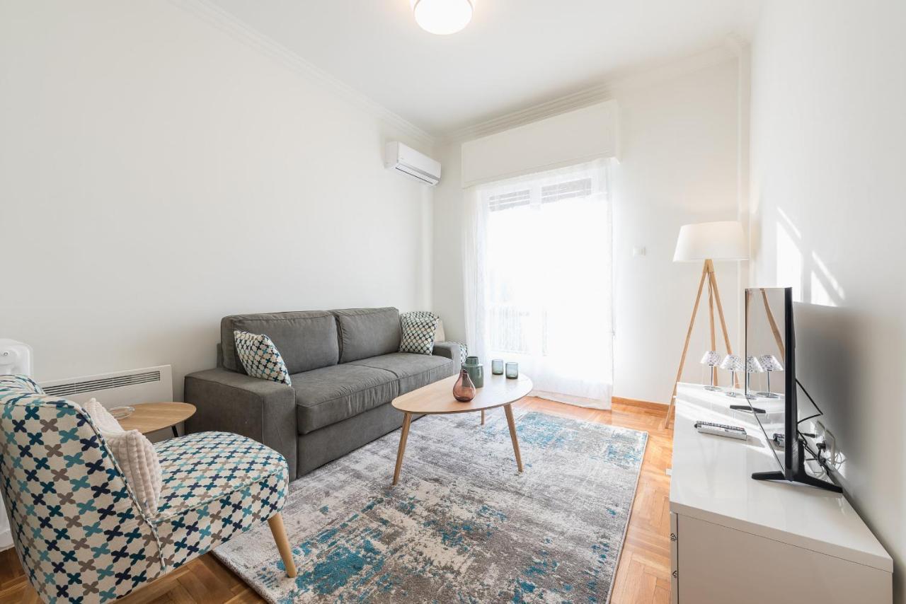 Cozy And Fresh Apt Close To Metro เอเธนส์ ภายนอก รูปภาพ