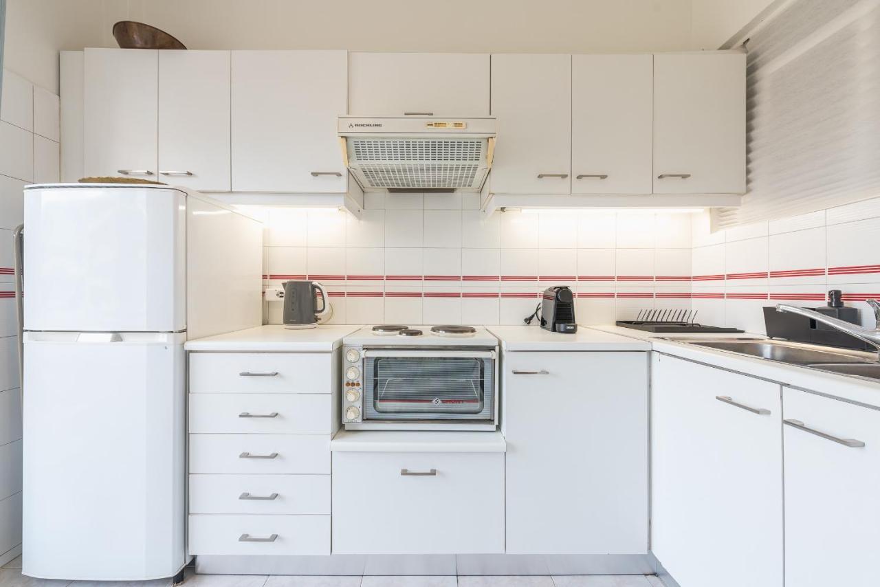 Cozy And Fresh Apt Close To Metro เอเธนส์ ภายนอก รูปภาพ